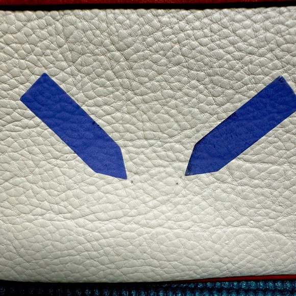 Dooney & Bourke Pebble Grain Medium Wristlet - Picture 5 of 6